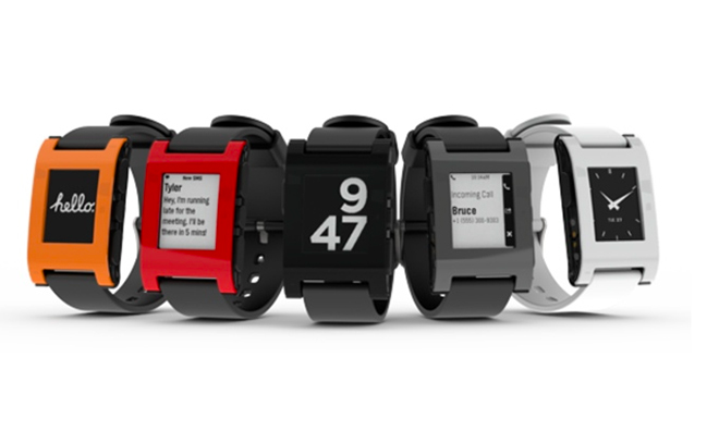 Dispositivos como o relógio inteligente Pebble vai ganhar aumento de recursos com 7 iOS e OS X Mavericks.